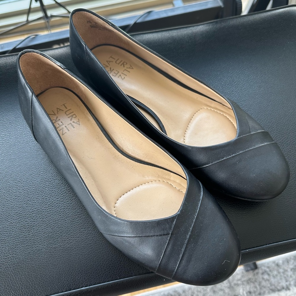 Naturalizer Women’s Flats